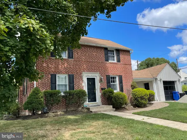 1045 Edgerton Rd, SECANE, PA 19018