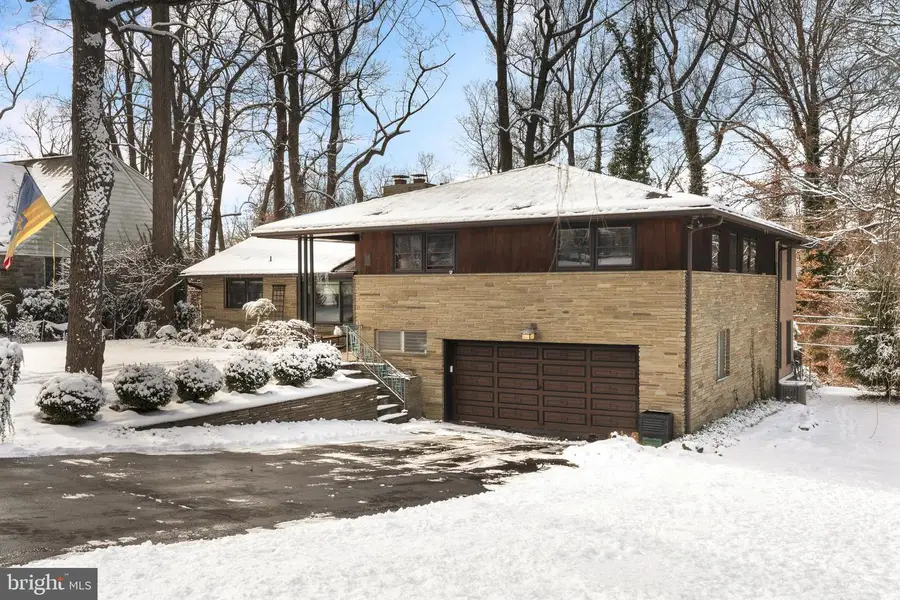 68 Pilgrim Ln, Drexel Hill, PA 19026 - Image #2