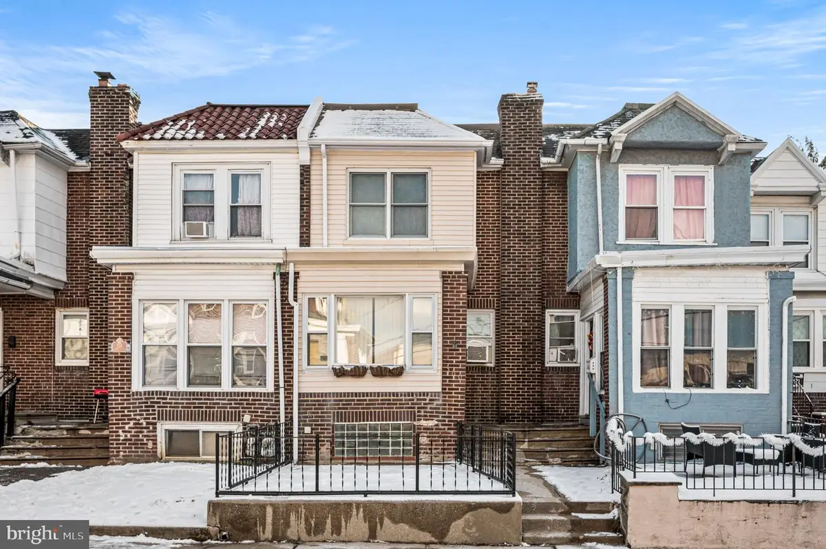 360 Huntley Rd, Upper Darby, PA 19082 - Image #1