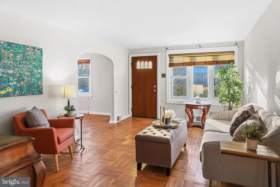 751 Braxton Rd, Ridley Park, PA 19078 - Image #3