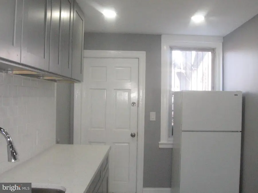 307 Clifton Ave, Darby, PA 19023 - Image #3