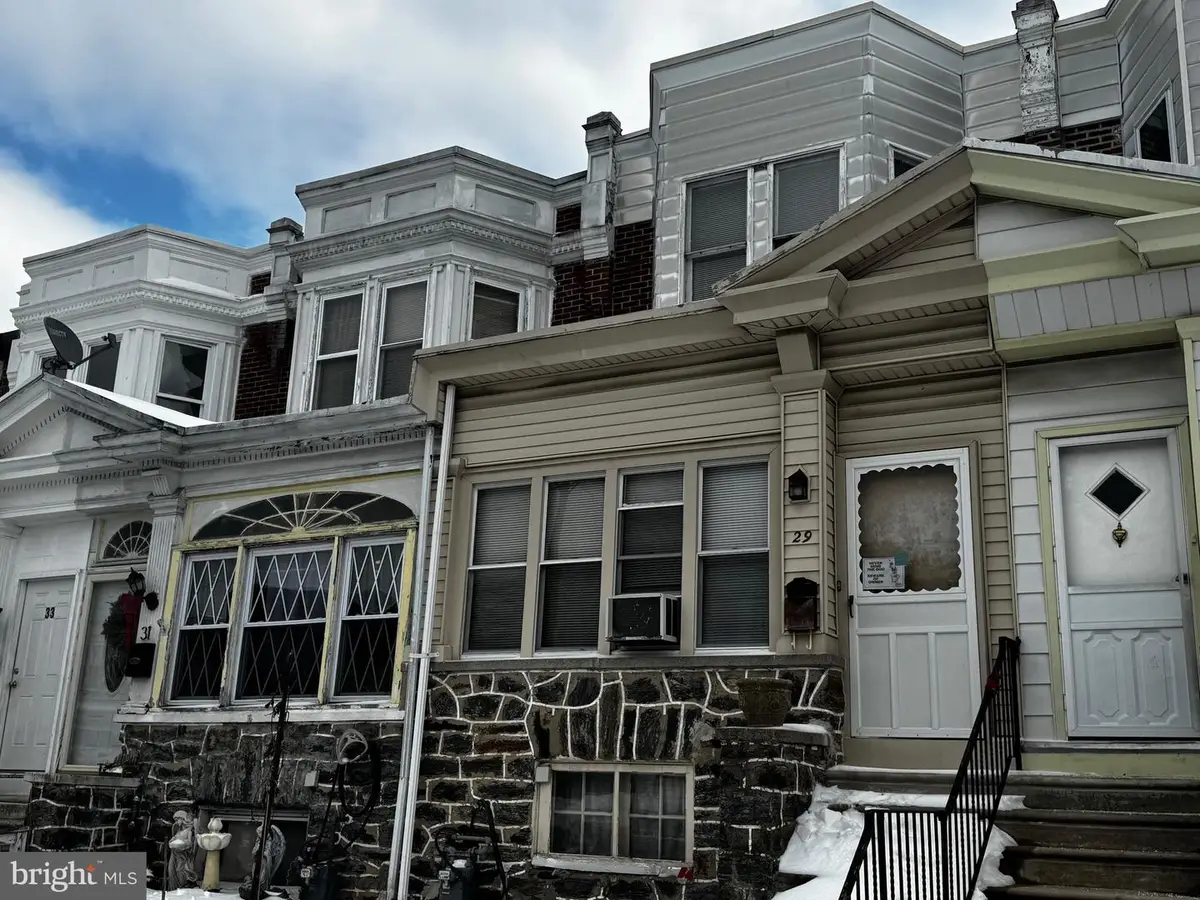 29 Golf Rd, Upper Darby, PA 19082 - Image #1