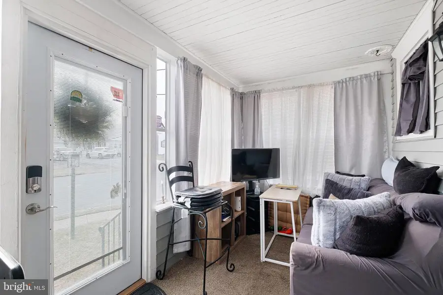 2901 Arlington Ave, Brookhaven, PA 19015 - #3