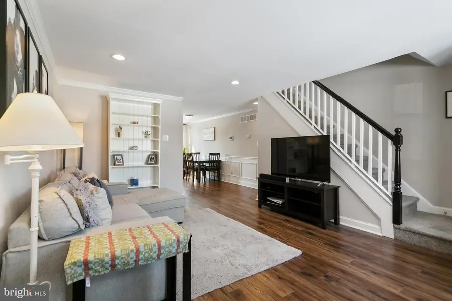 1160 Brookwood Ln, Glenolden, PA 19036 - #3