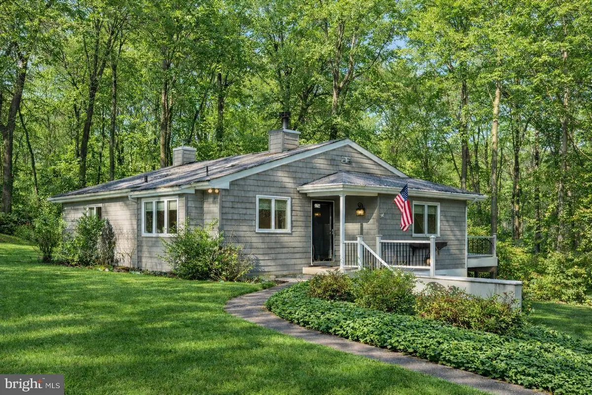 339 Plush Mill Rd, Wallingford, PA 19086 - Image #1