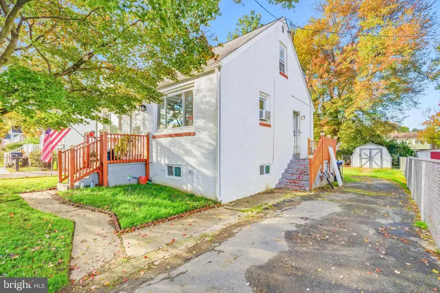 2238 Blueball Ave, Upper Chichester, PA 19061 - Image #2