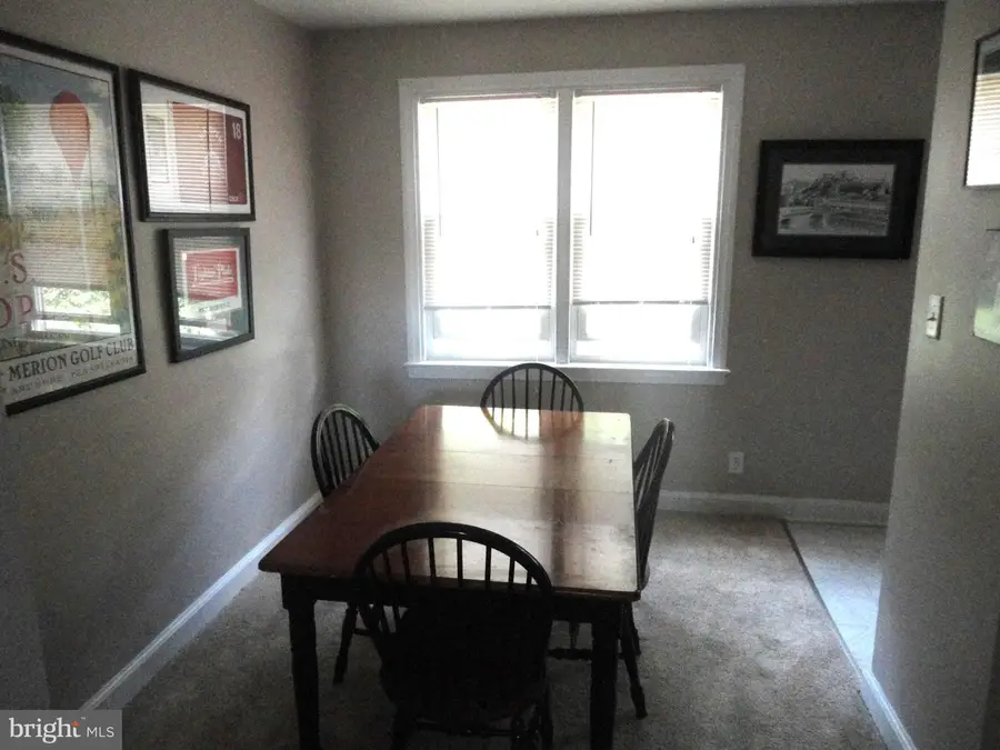 114 Pilgrim Ln, Drexel Hill, PA 19026 - #2