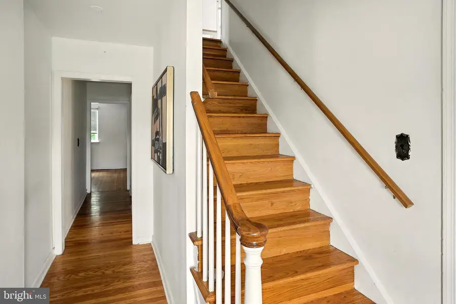 364 S Rolling Rd, Springfield, PA 19064 - #3