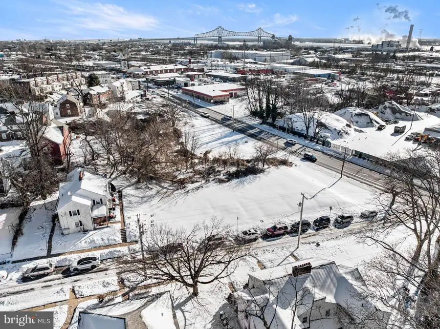 917-923 Meadow Ln, Chester, PA 19013 - Image #3