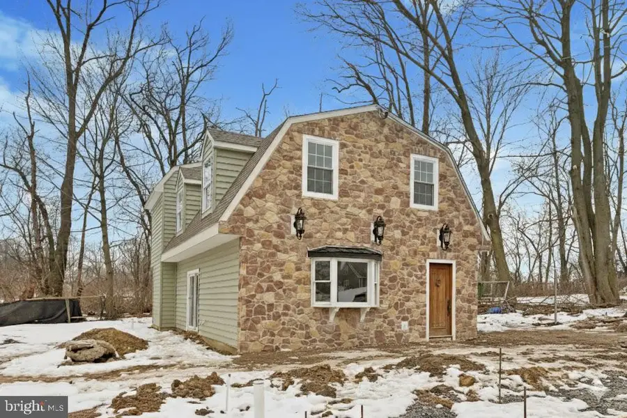 2034 Locust St, Boothwyn, PA 19061 - #3