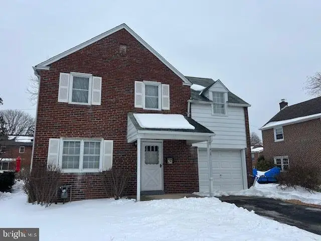 825 Stanbridge Rd, Drexel Hill, PA 19026 - Image #2