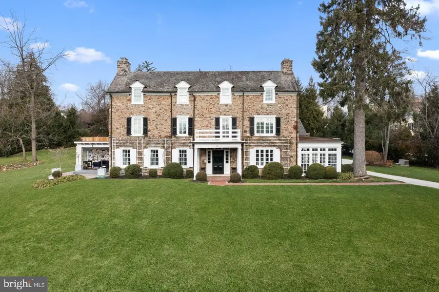 658 Brooke Rd, Wayne, PA 19087 - #2