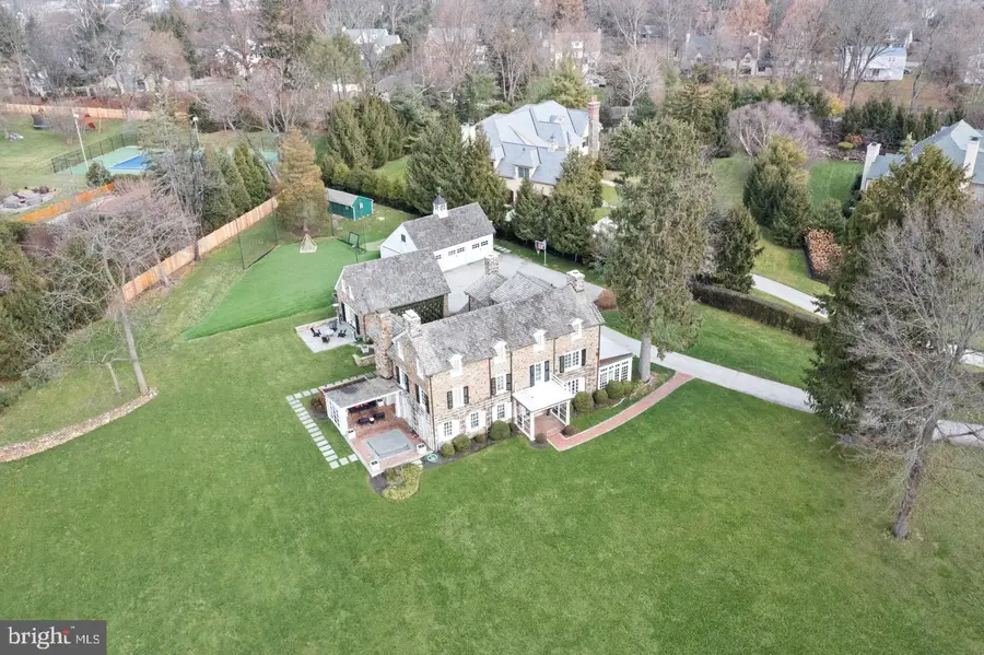 658 Brooke Rd, Wayne, PA 19087 - #3