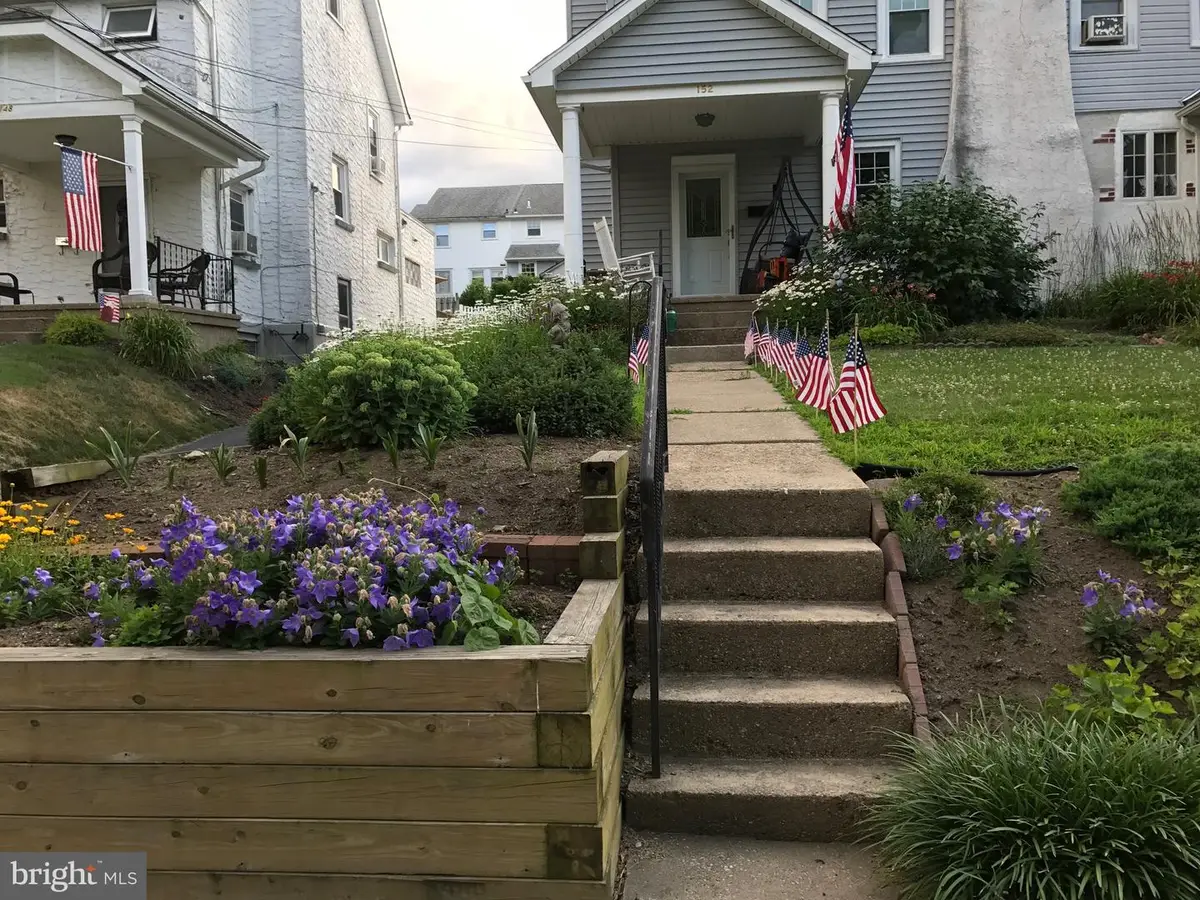 152 Woodbine Rd, Havertown, PA 19083 - #1