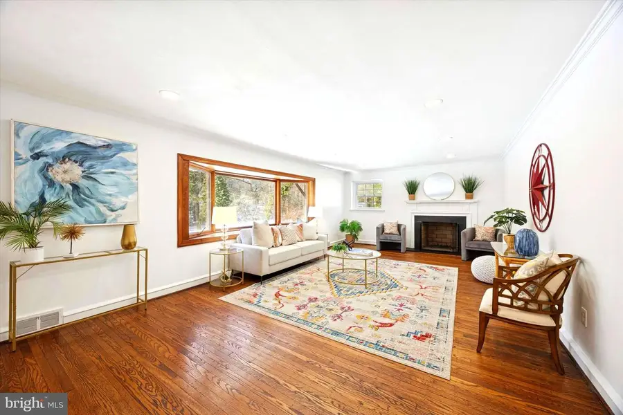 103 Avonbrook Rd, Wallingford, PA 19086 - #2