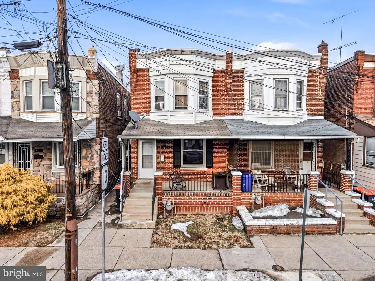 411 Highland Ave, Chester, PA 19013 - #1