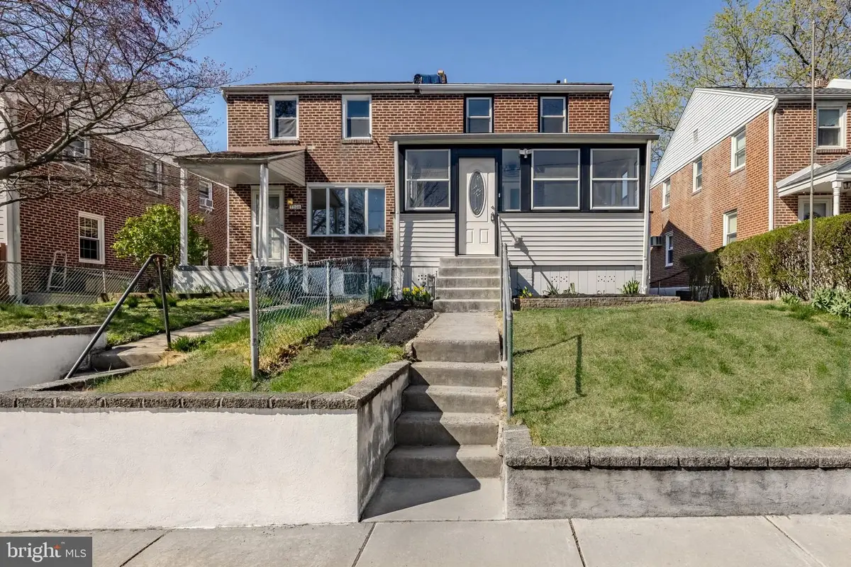 1110 Cobbs St, Drexel Hill, PA 19026 - #1
