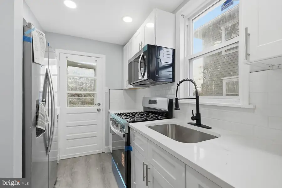 1821 Shallcross Ave, Folcroft, PA 19032 - #2