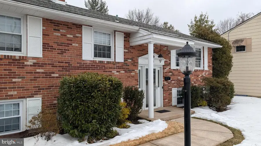 125 Willow Way, Folsom, PA 19033 - #3