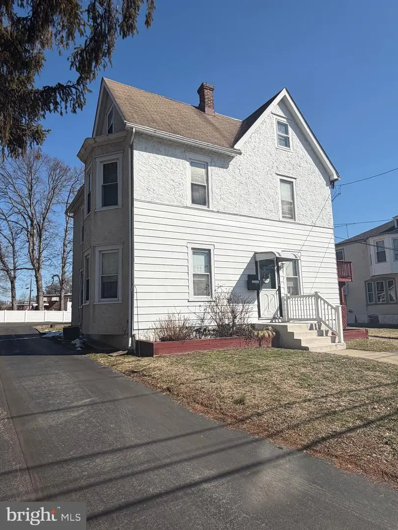 1629 Lincoln Ave, Prospect Park, PA 19076 - #1