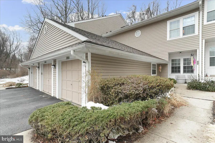 211 Nottingham Ct #211, Glen Mills, PA 19342 - #2
