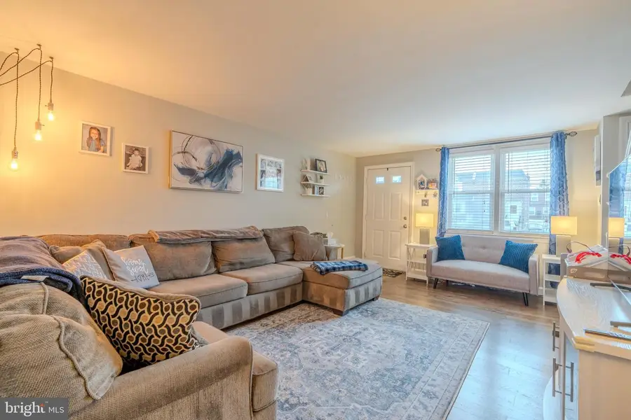 265 W Wyncliffe Ave, Clifton Heights, PA 19018 - #3