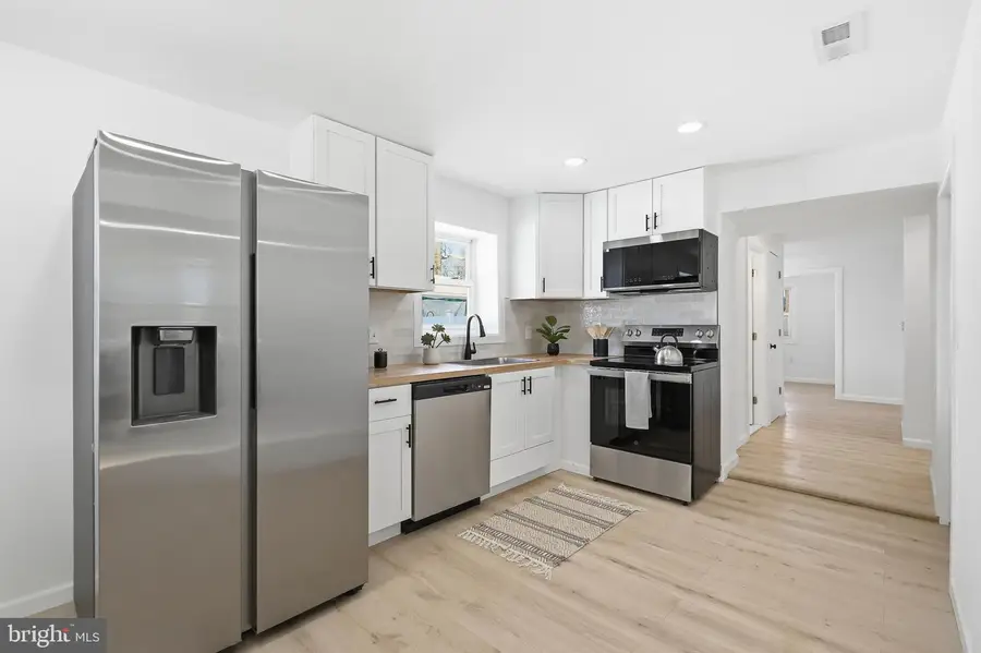 2323 Mole Rd, Secane, PA 19018 - #2