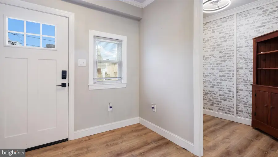 1105 Roosevelt Dr, Havertown, PA 19083 - #3