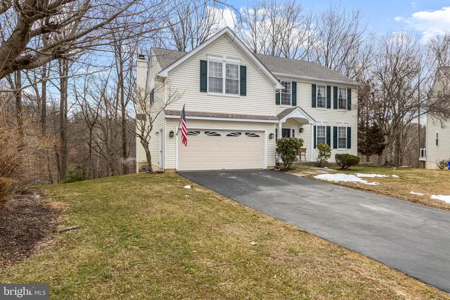 411 Highgrove Ln, Aston, PA 19014 - #3