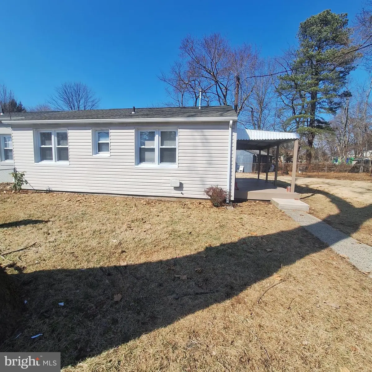 403 Trenton Ct, Wallingford, PA 19086 - #1