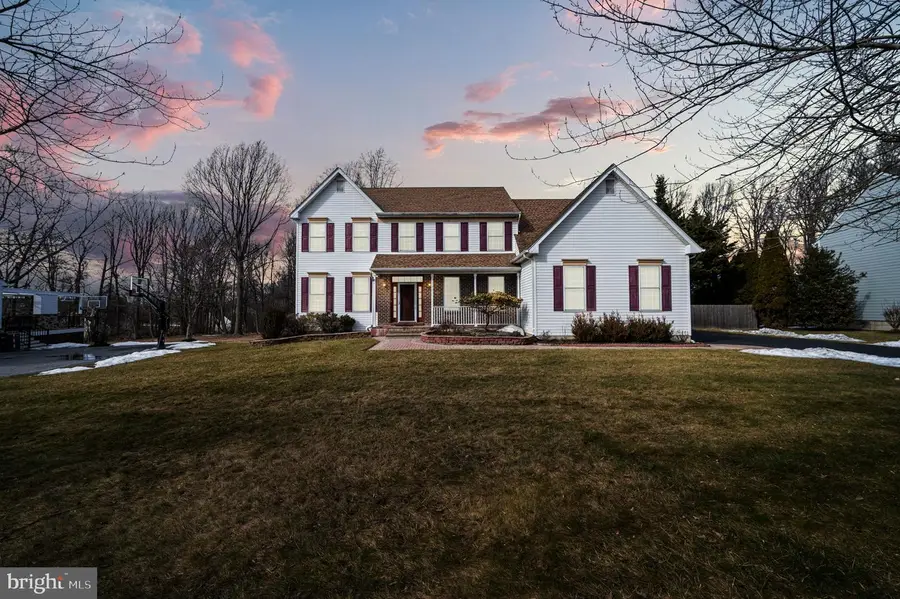 32 Woodsview Dr, Garnet Valley, PA 19060 - #2