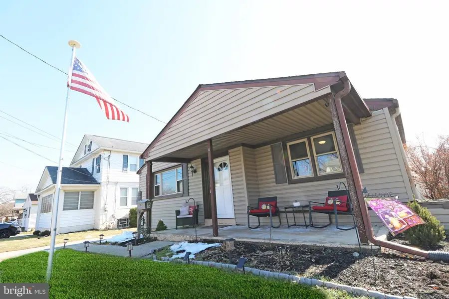 929 Galbraith, Upper Chichester, PA 19061 - #3