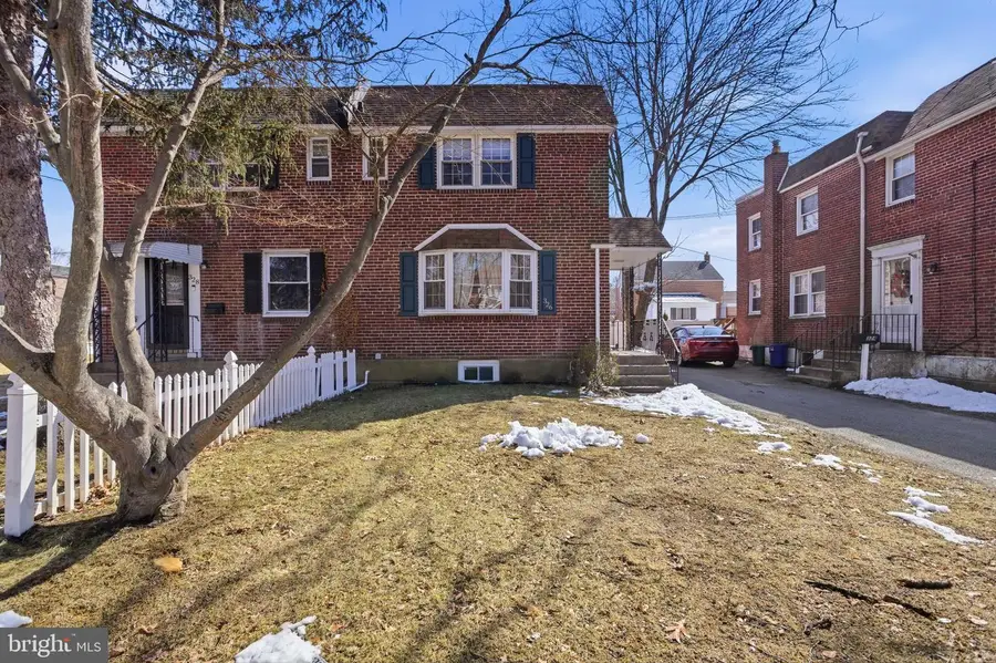 326 E Rodgers St, Ridley Park, PA 19078 - #2