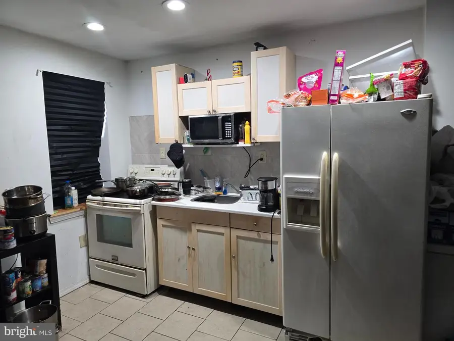 1011 Remington St, Chester, PA 19013 - #3