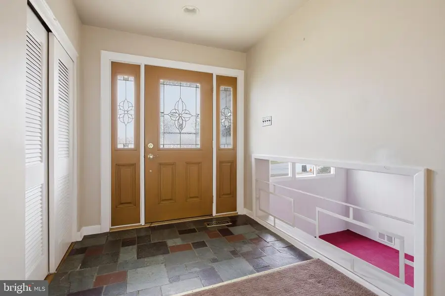 412 Foster Dr, Springfield, PA 19064 - #3