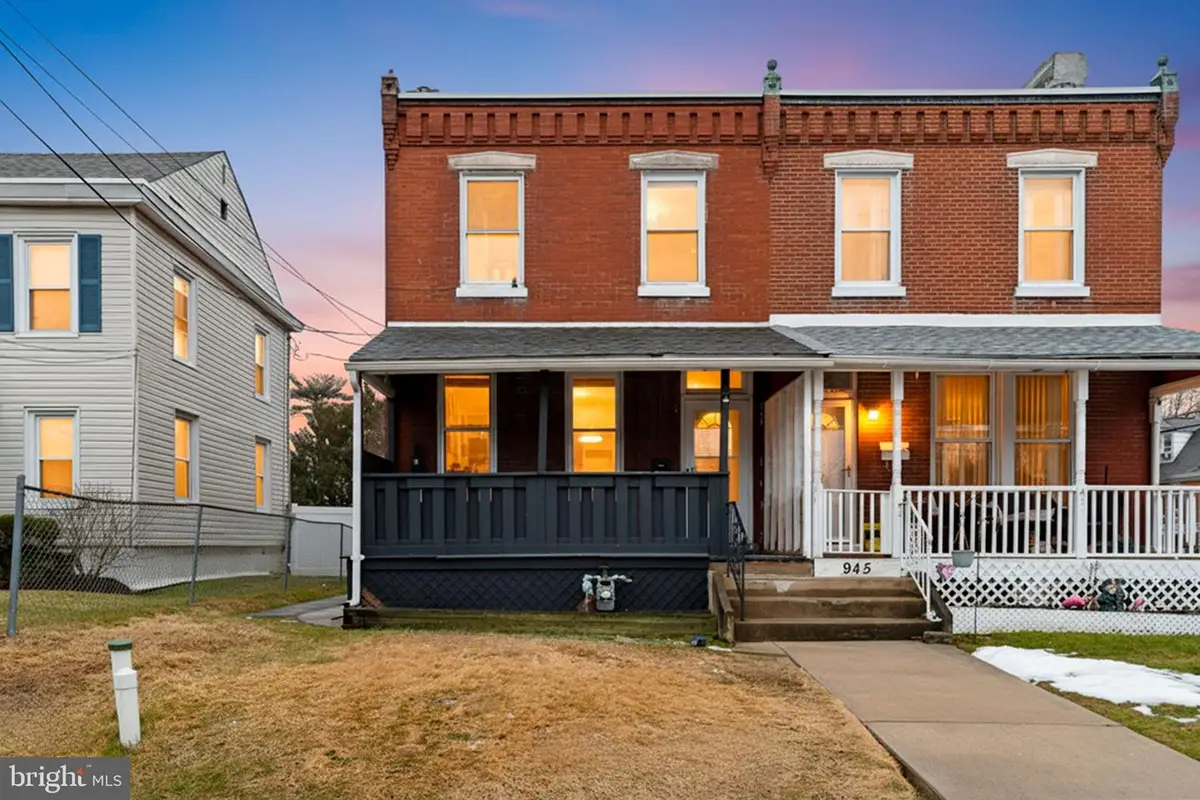 943 Coates St, Sharon Hill, PA 19079 - #1