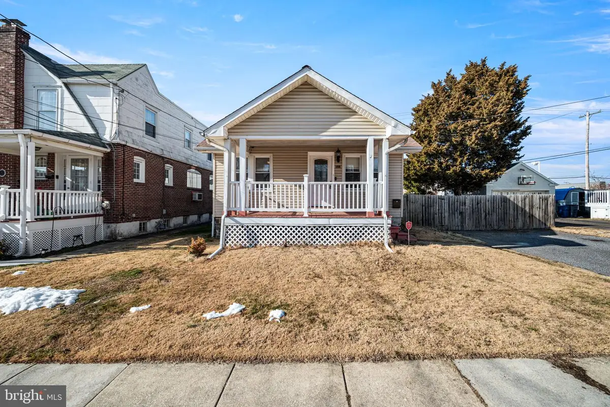 1401 Grant Ave, Woodlyn, PA 19094 - #1