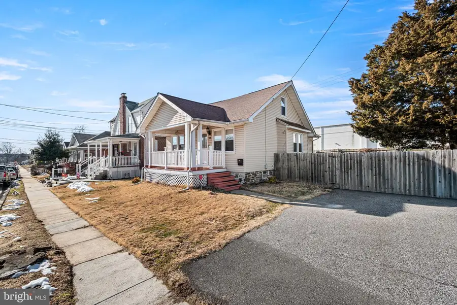 1401 Grant Ave, Woodlyn, PA 19094 - #2