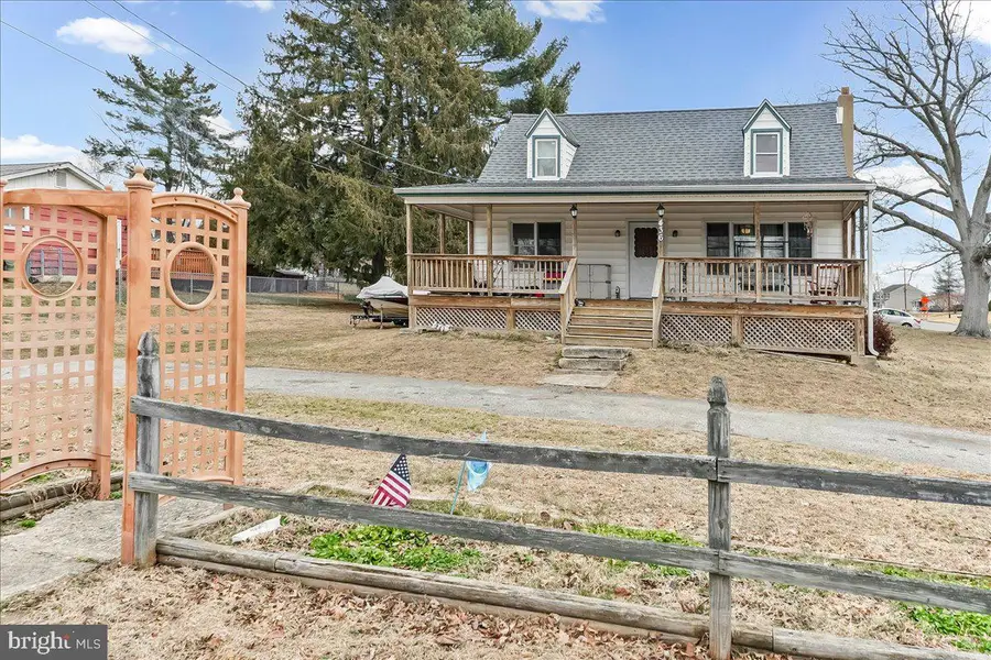 436-a Wolverson Ave, Upper Chichester, PA 19014 - #2