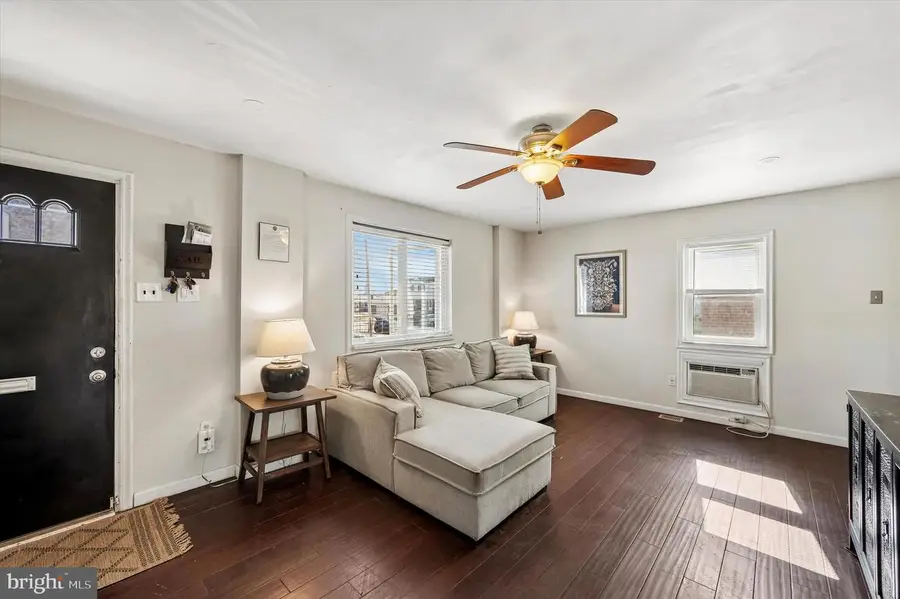 706 Felton Ave, Sharon Hill, PA 19079 - #3