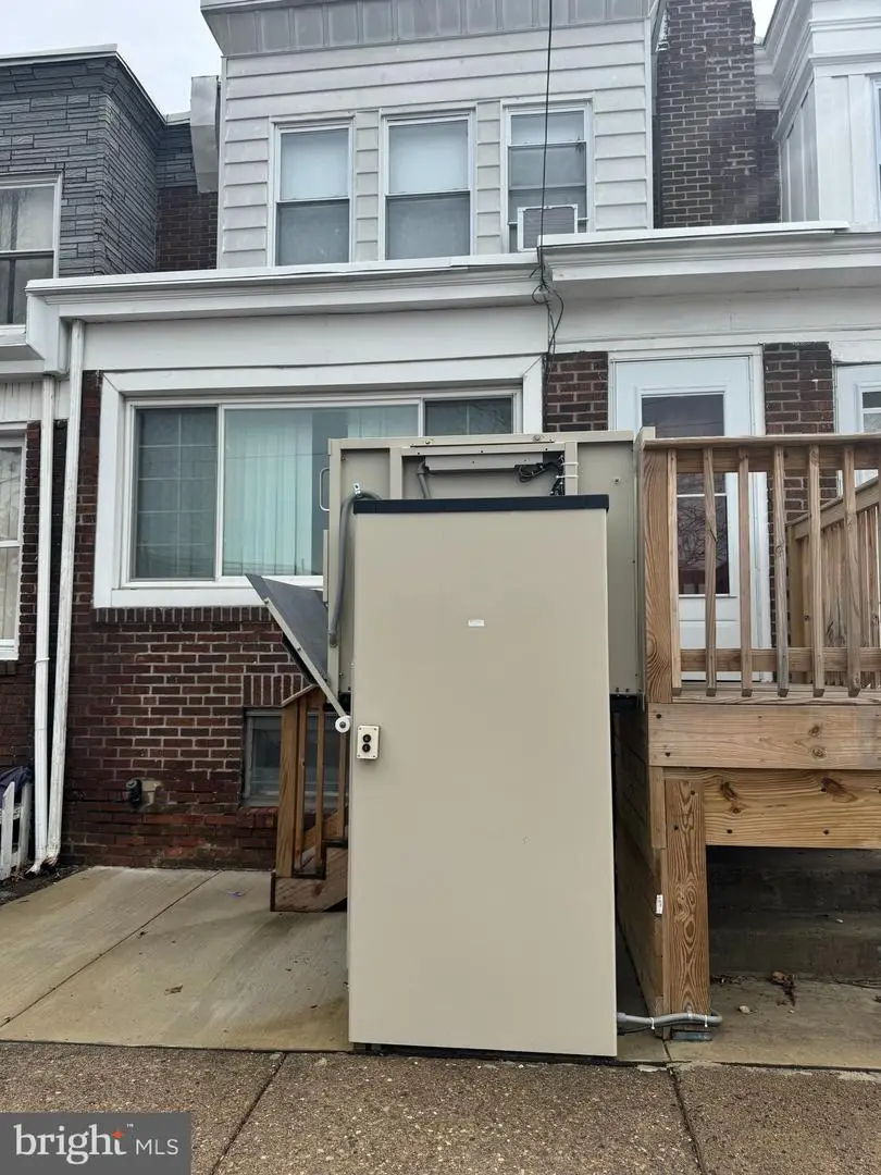 217 N 7th St, Darby, PA 19023 - #2