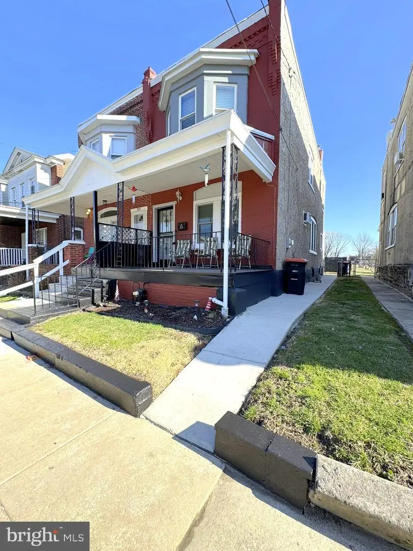 325 E 20th St, Chester, PA 19013 - #2