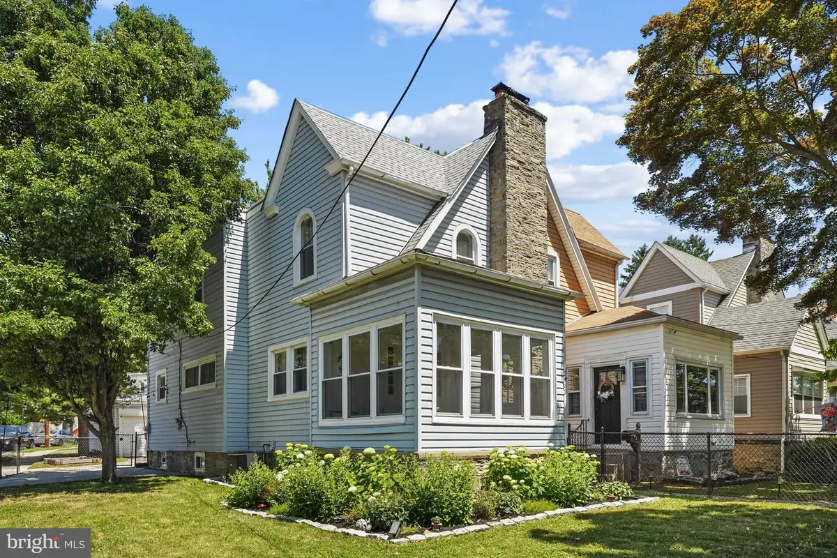 2463 Eldon Ave, Drexel Hill, PA 19026 - #1