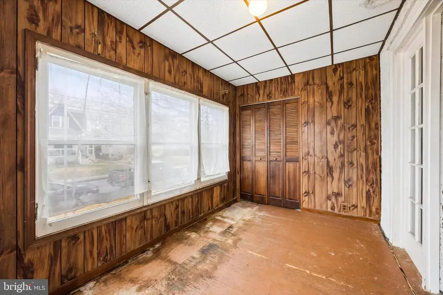 1513 Yagle Ave, Prospect Park, PA 19076 - #2