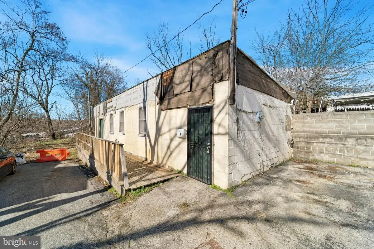 3947 Mary St, Drexel Hill, PA 19026 - #1