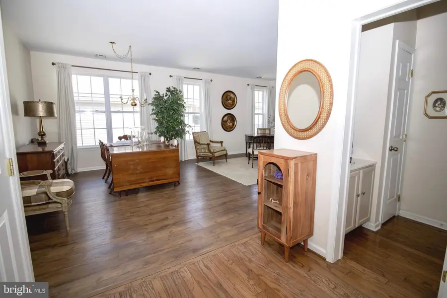 2003 Hunt Master Ln, Glen Mills, PA 19342 - #3