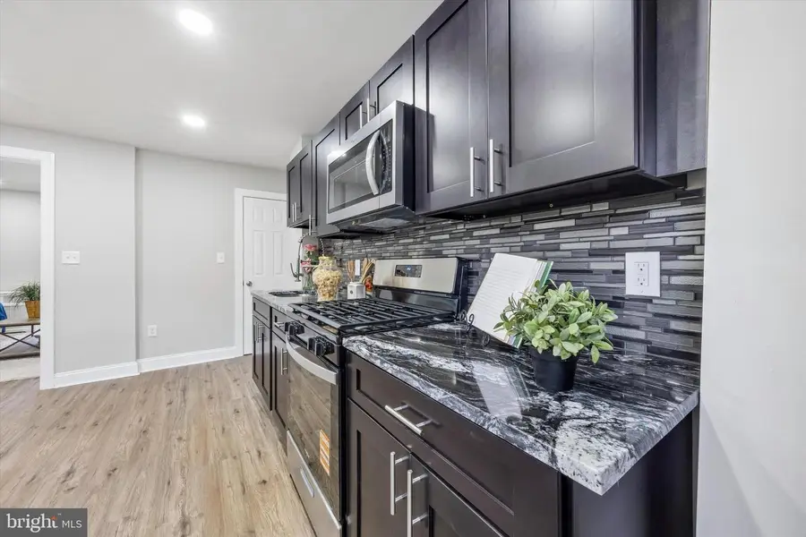 519 Littlecroft Rd, Upper Darby, PA 19082 - #3