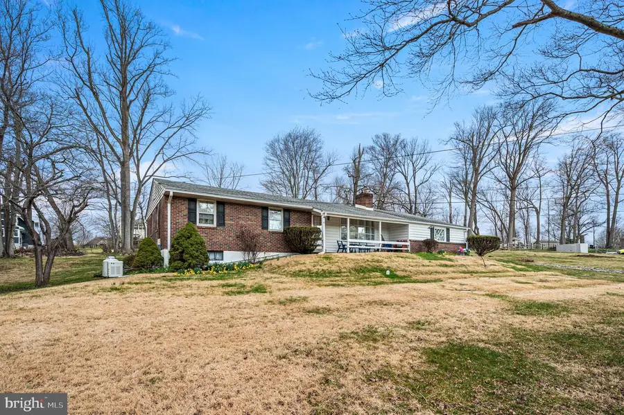 43 Glenview Rd, Glen Mills, PA 19342 - #3