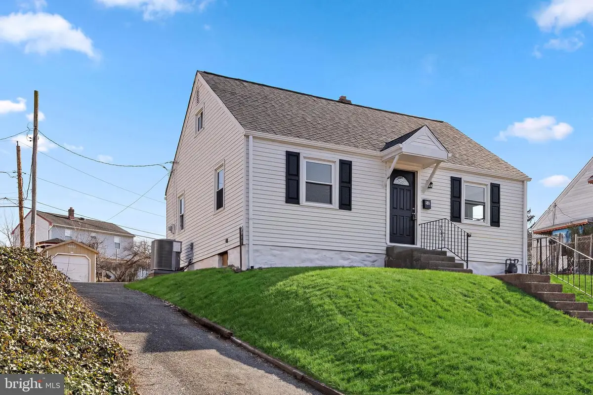 52 Seward Ln, Aston, PA 19014 - #1