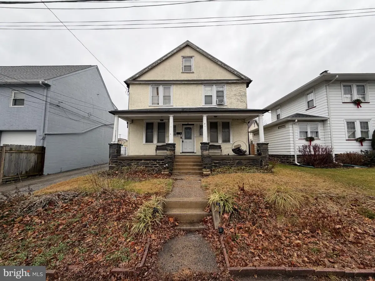 6 N Brighton Ave, Upper Darby, PA 19082 - #1